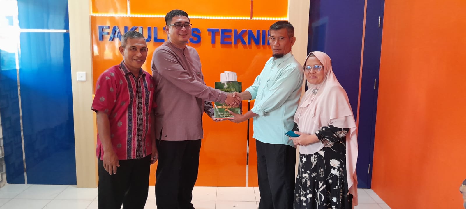 Riau dan Universitas Pasir Pangaraian Jalin Kerjasama Pendidikan dan Penelitian